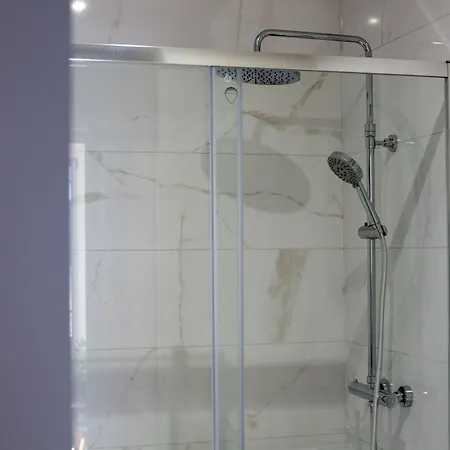 Avec Garage Prive - Latre Location * Λούρδη