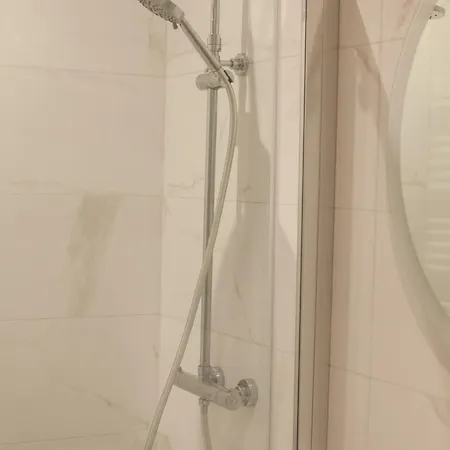 Διαμέρισμα Avec Garage Prive - Latre Location Λούρδη