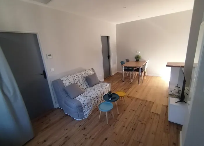 Florence Et Nadine - Latre Location *