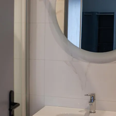 Apartment Avec Garage Prive - Latre Location Lourdes